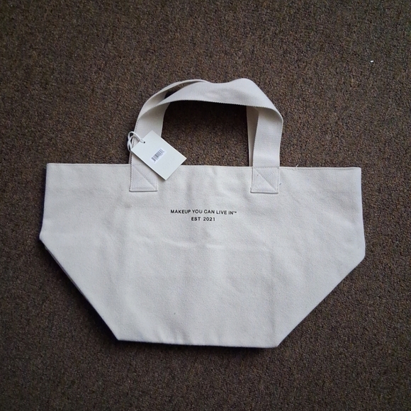 Merit Cream Crossbody Bag - Picture 6 of 7